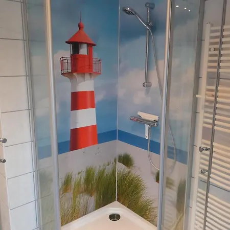 Semesterbostad Haus Romy *